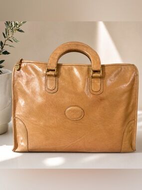 Pollini Italian Leather Work Laptop Bag - Vintage Tan Satchel